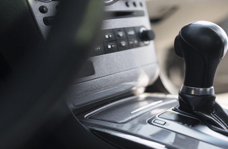 Carro mostrando o que é câmbio automatizado